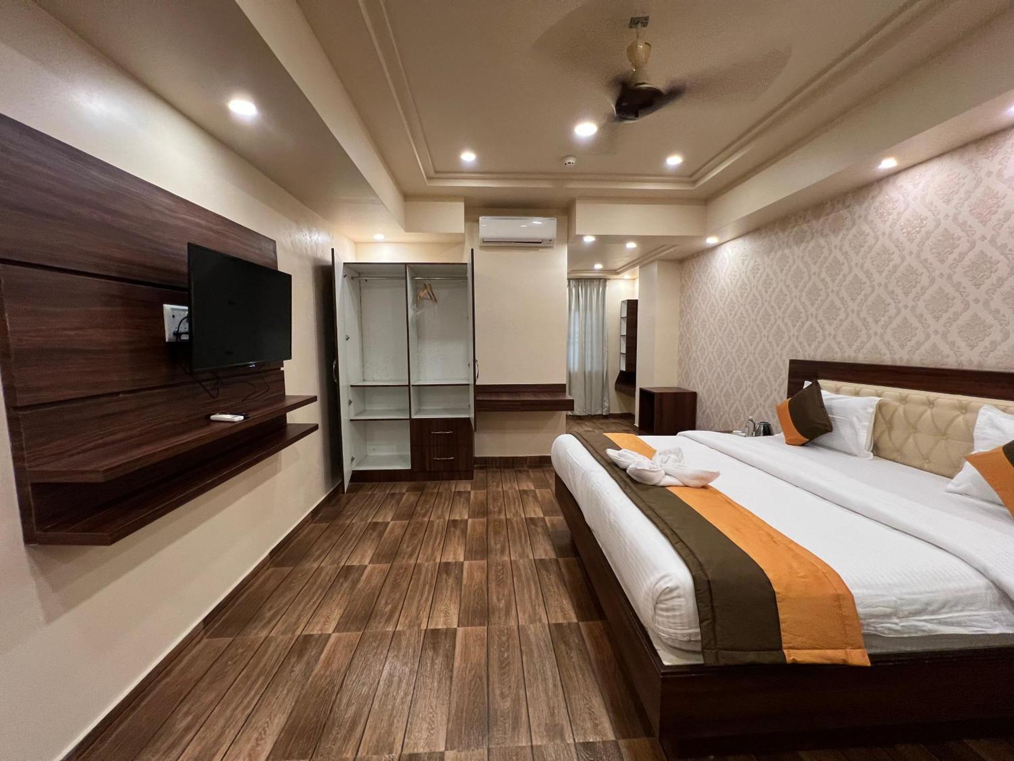 Grand Falcon Electronic City Kammasandra Exterior foto